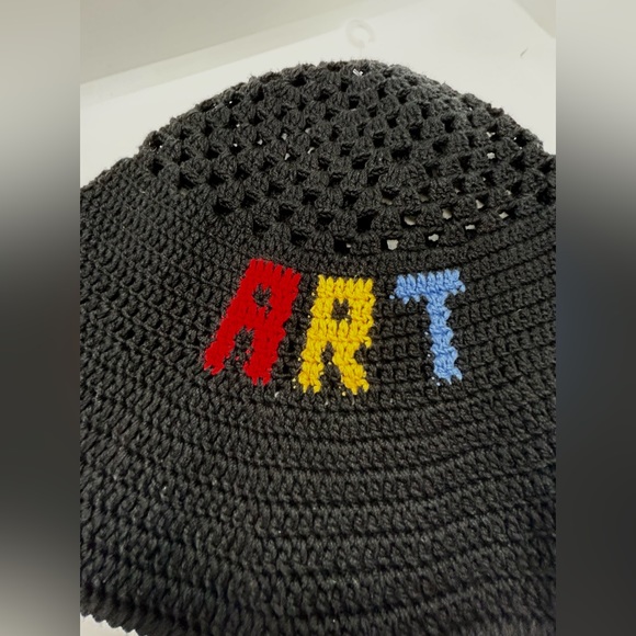 NWT Venessa Arizaga Art Crochet Bucket Hat.Color: Black - Picture 4 of 6